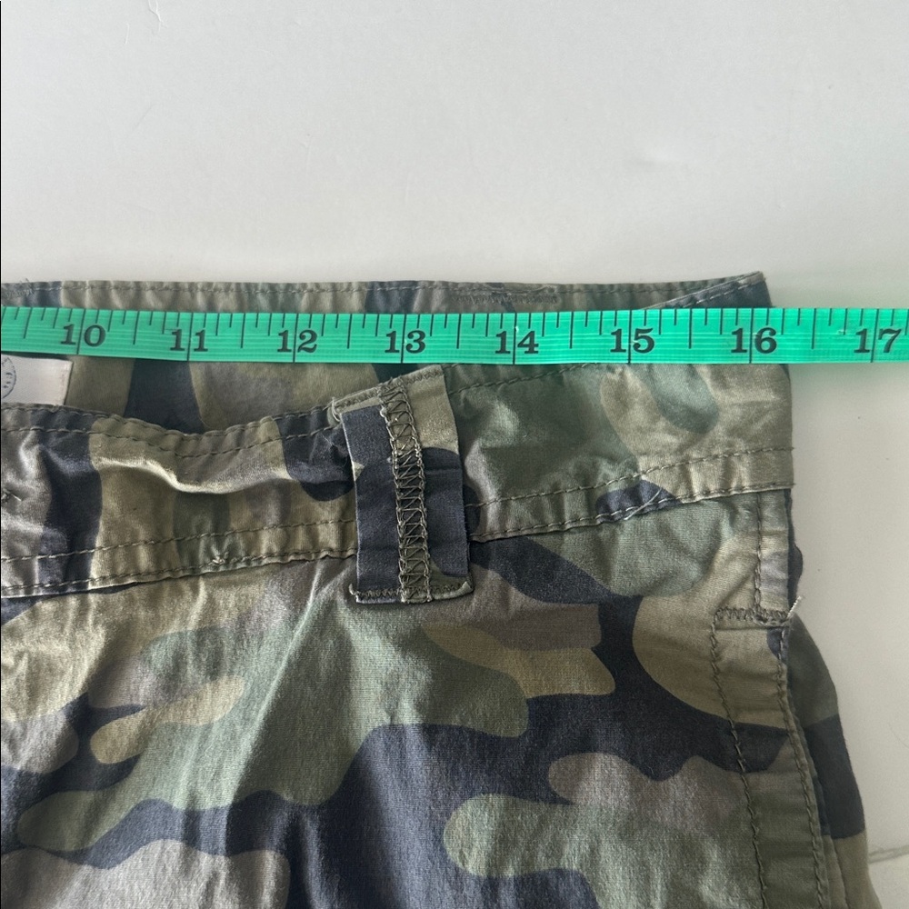 Cammo Cargo Pants - Picture 4 of 7